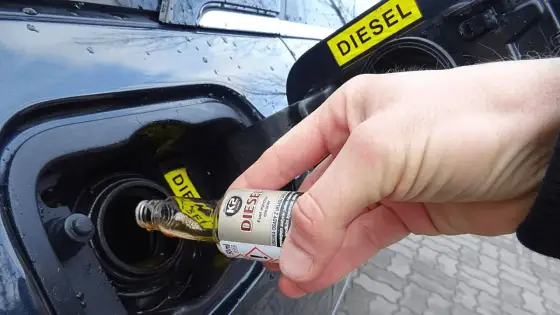 Dodatek do benzyny - kiedy ma sens, a kiedy nie?